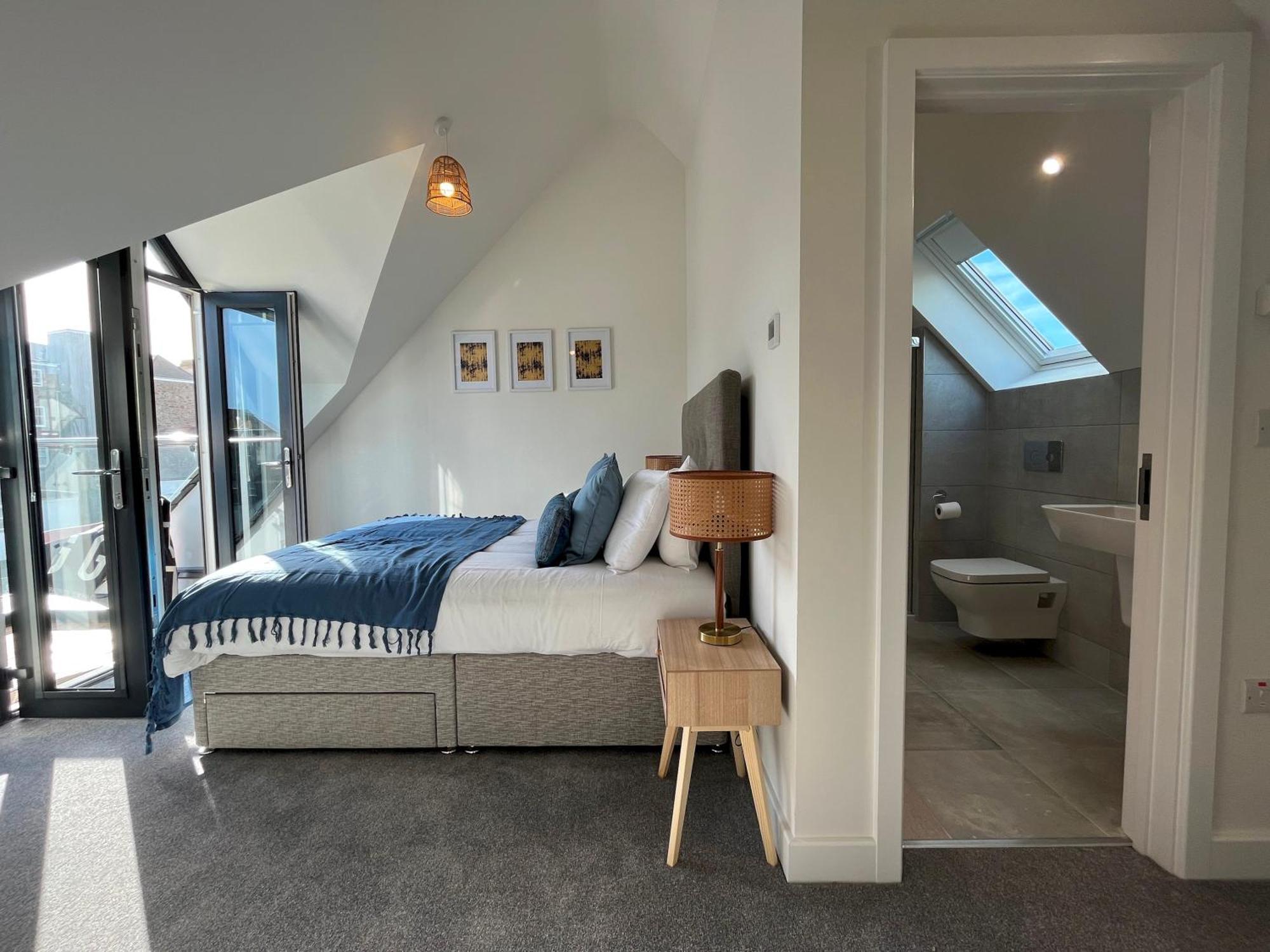 Exceptional 3 Bedroom Home In Penzance~New~Seaside Экстерьер фото