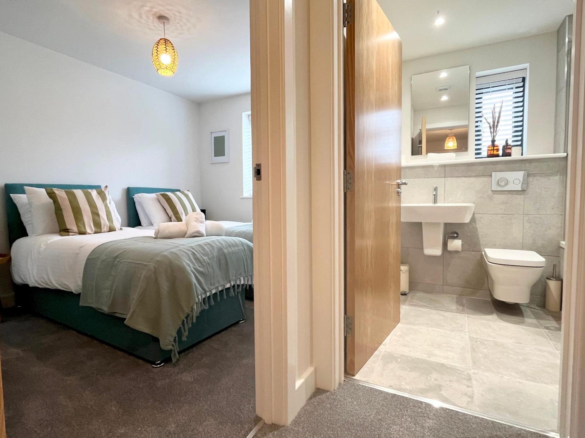 Exceptional 3 Bedroom Home In Penzance~New~Seaside Экстерьер фото