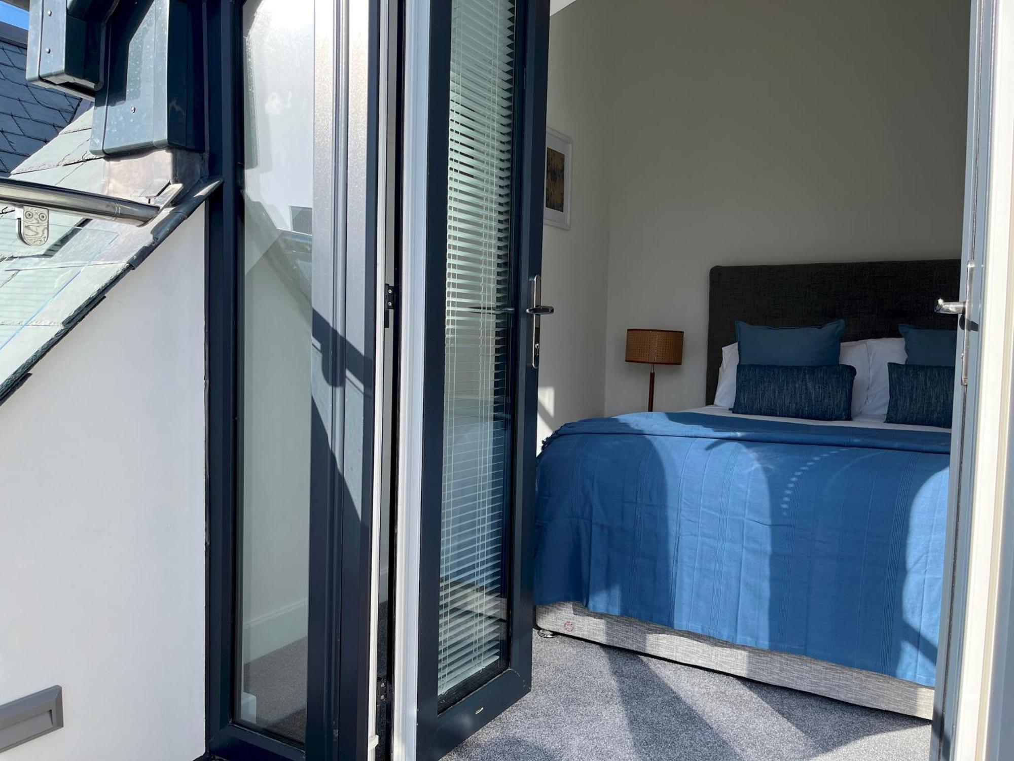 Exceptional 3 Bedroom Home In Penzance~New~Seaside Экстерьер фото