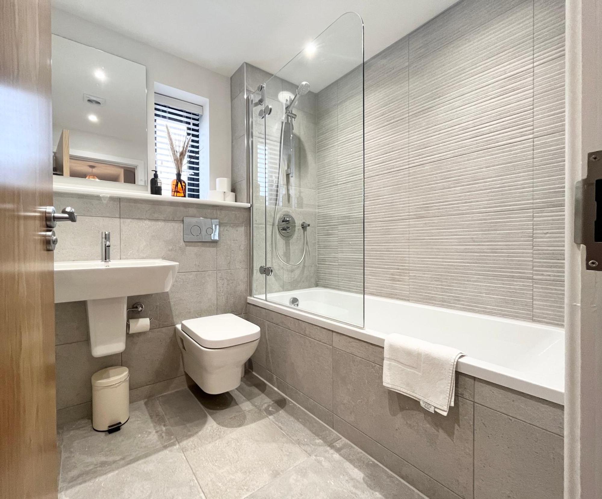 Exceptional 3 Bedroom Home In Penzance~New~Seaside Экстерьер фото